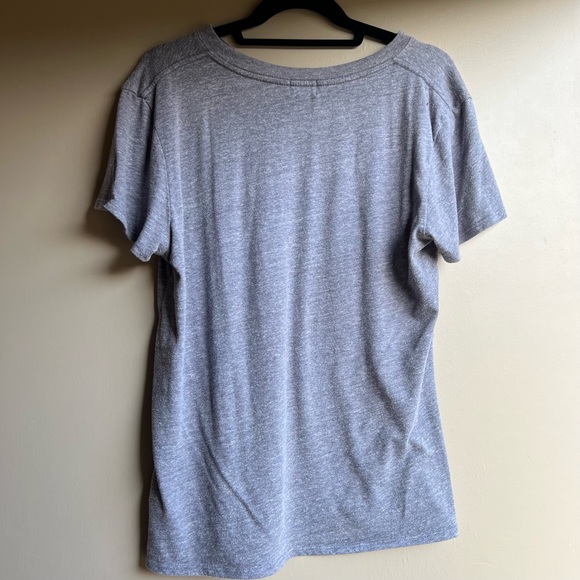 Graphic T-Shirt - Picture 4 of 5